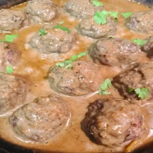 Swedish meatballs in gravy ready to eat